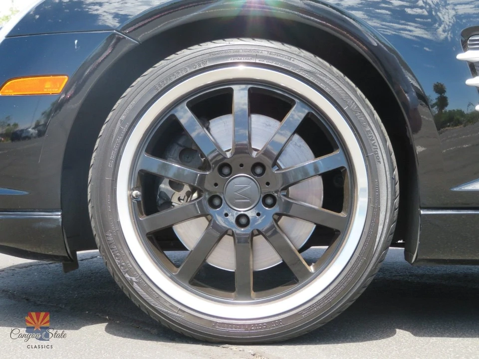 2005 Chrysler Crossfire - Image 17 of 31