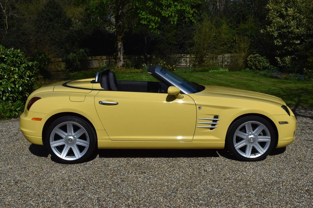 2005 Chrysler Crossfire - Image 3 of 30