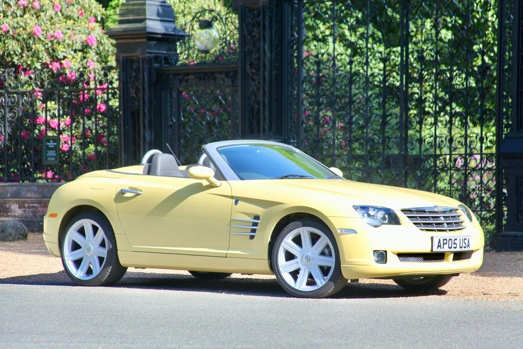 2005 Chrysler Crossfire - Image 9 of 30