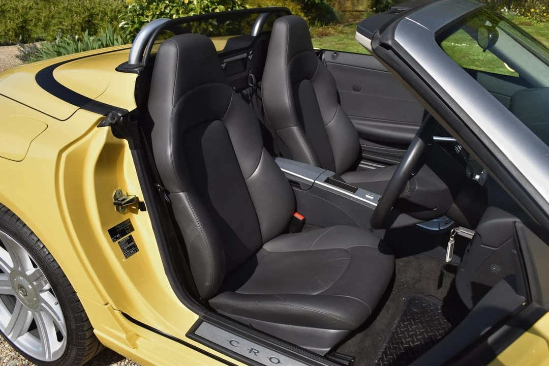 2005 Chrysler Crossfire - Image 4 of 30