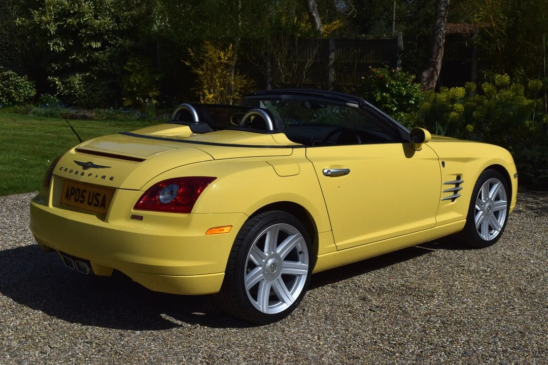 2005 Chrysler Crossfire - Image 5 of 30