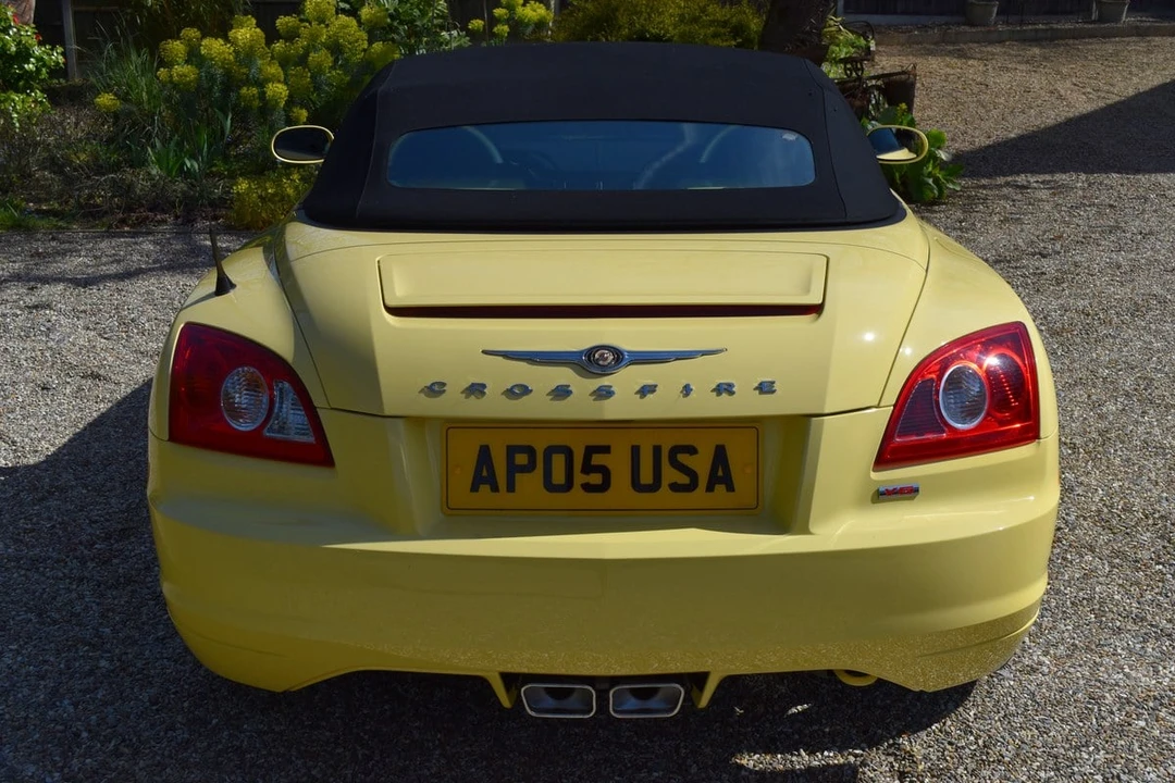 2005 Chrysler Crossfire - Image 21 of 30