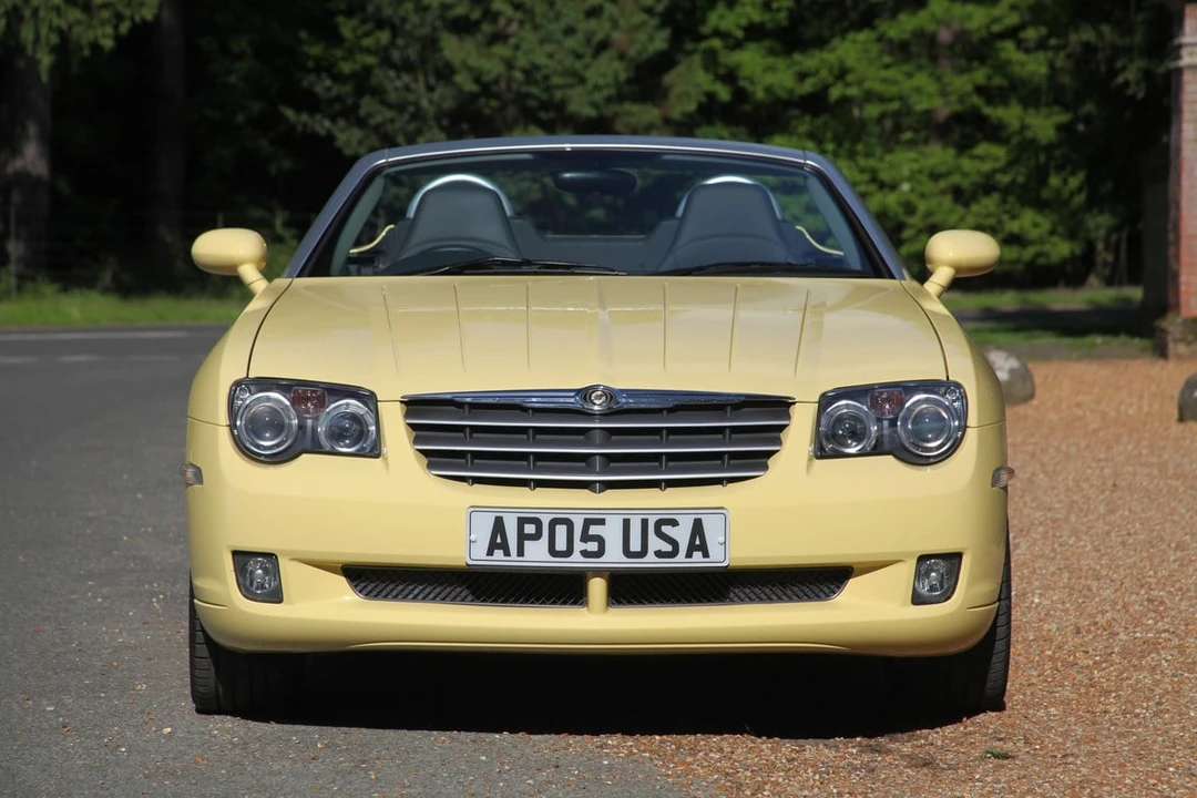 2005 Chrysler Crossfire - Image 8 of 30