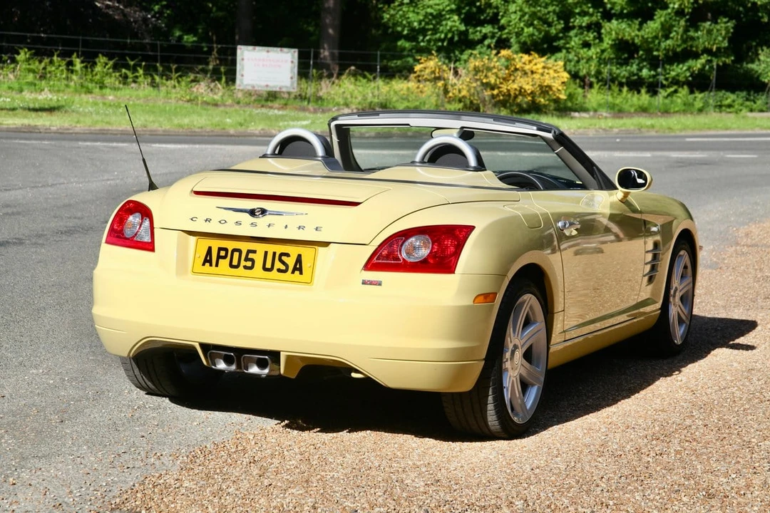 2005 Chrysler Crossfire - Image 29 of 30