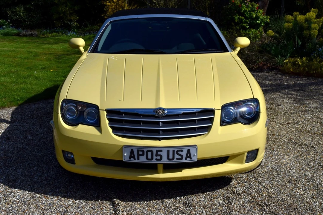 2005 Chrysler Crossfire - Image 13 of 30