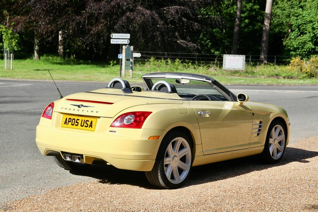 2005 Chrysler Crossfire - Image 28 of 30