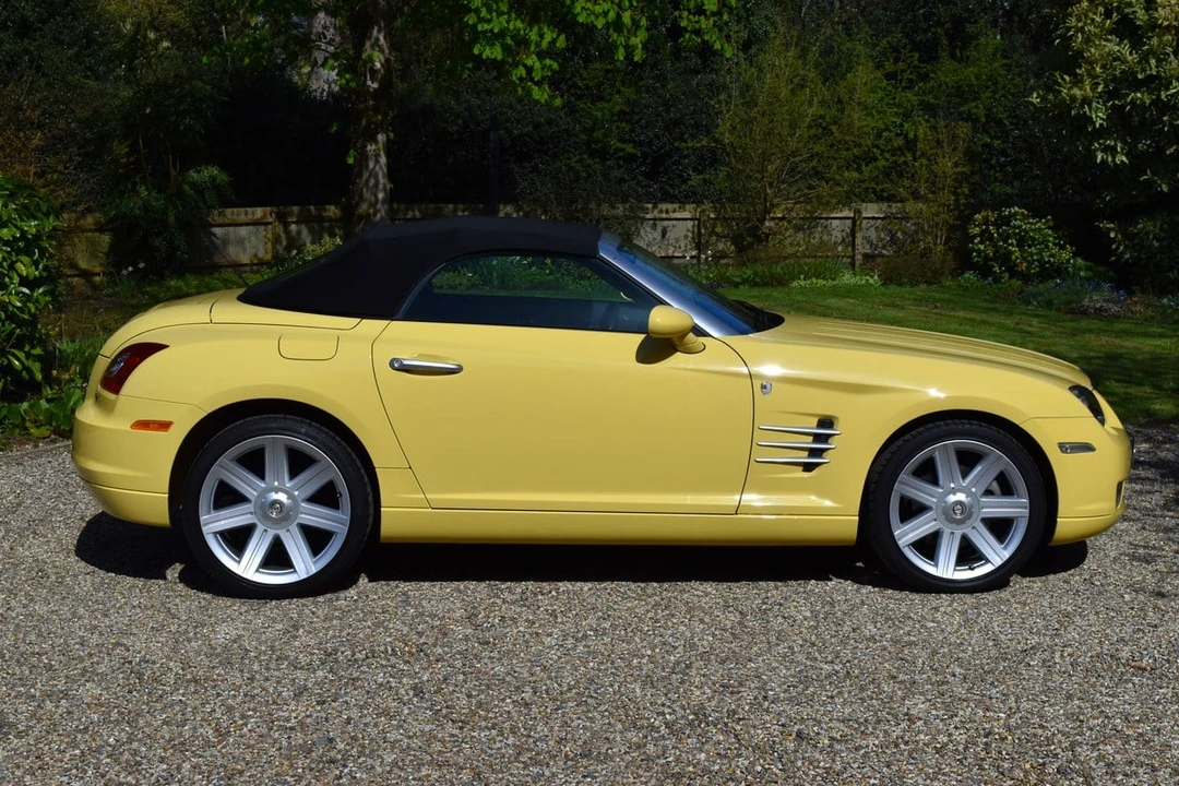 2005 Chrysler Crossfire - Image 17 of 30