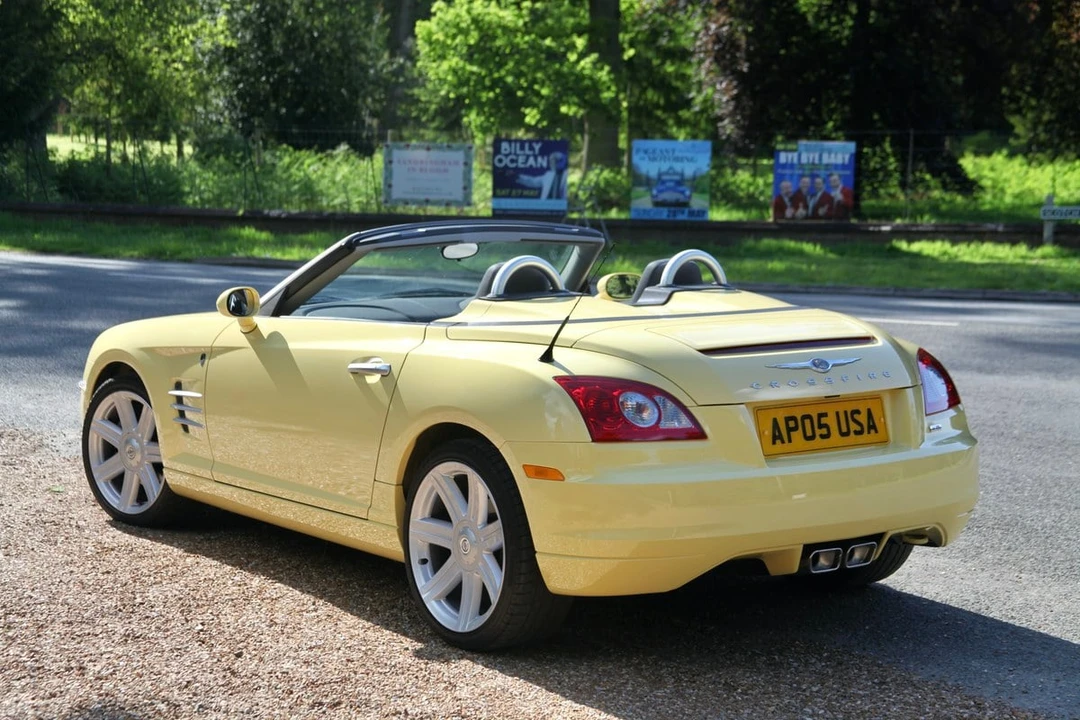 2005 Chrysler Crossfire - Image 24 of 30