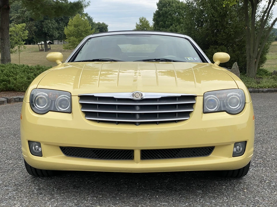 2005 Chrysler Crossfire - Image 19 of 31