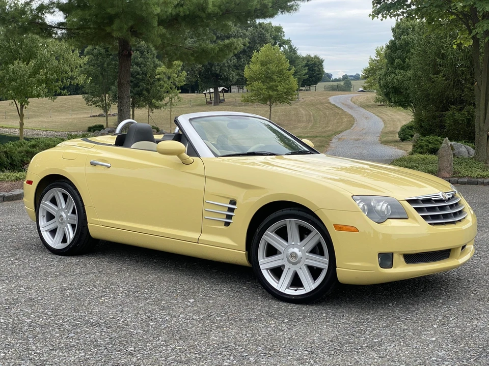2005 Chrysler Crossfire - Image 14 of 31