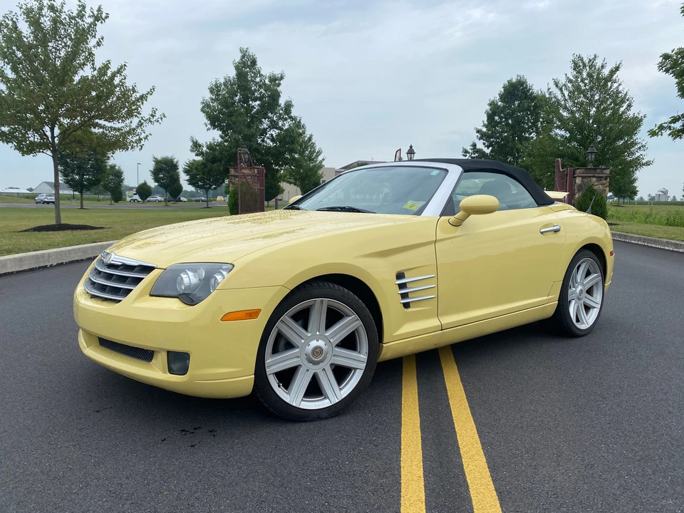 2005 Chrysler Crossfire - Image 29 of 31