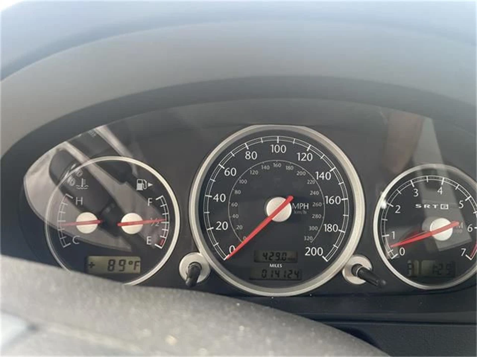 2005 Chrysler Crossfire - Image 14 of 29