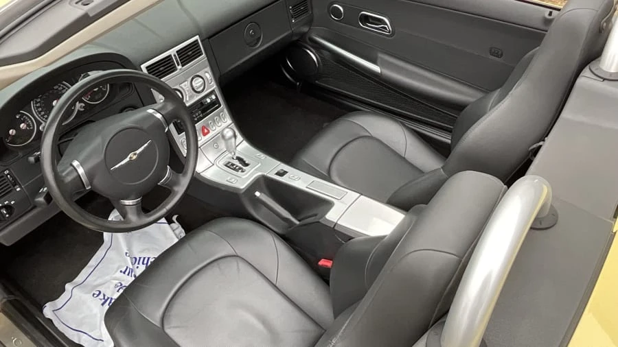 2005 Chrysler Crossfire - Image 4 of 14