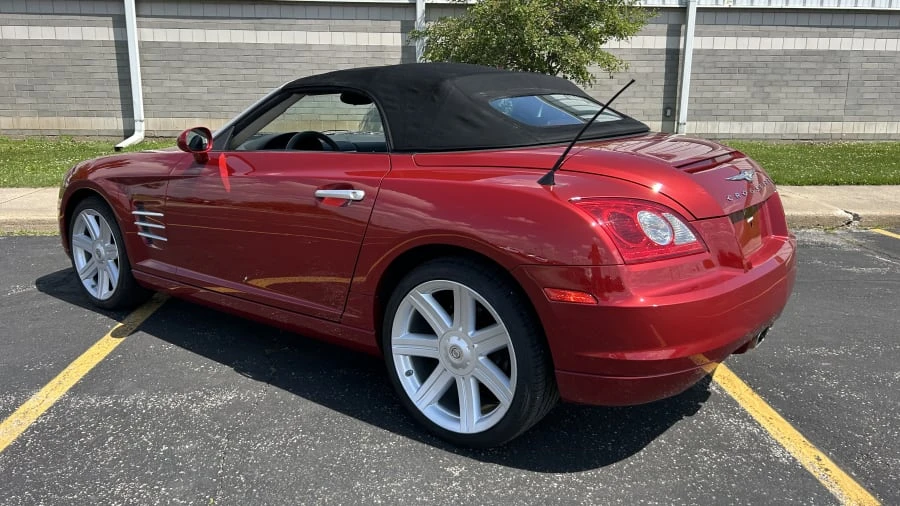 2005 Chrysler Crossfire - Image 6 of 11