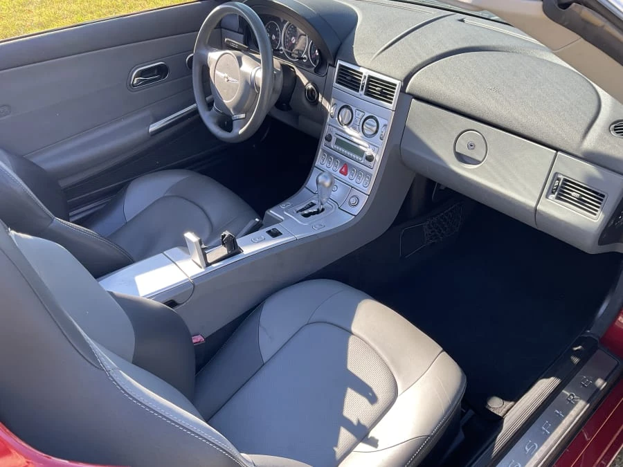 2005 Chrysler Crossfire - Image 7 of 10