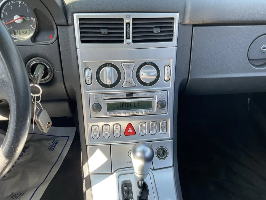 2005 Chrysler Crossfire - Image 9 of 12