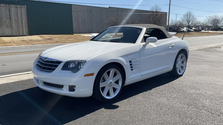 2005 Chrysler Crossfire - Image 4 of 12