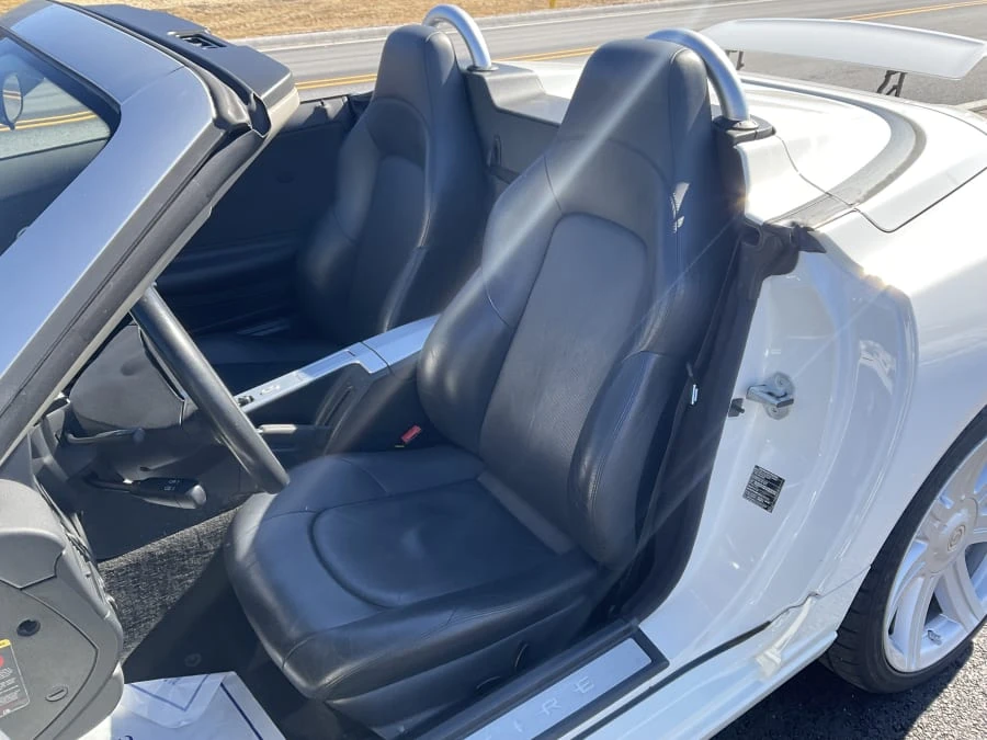 2005 Chrysler Crossfire - Image 7 of 12