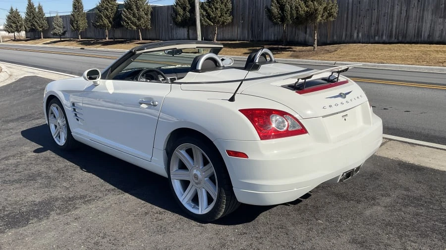 2005 Chrysler Crossfire - Image 3 of 12