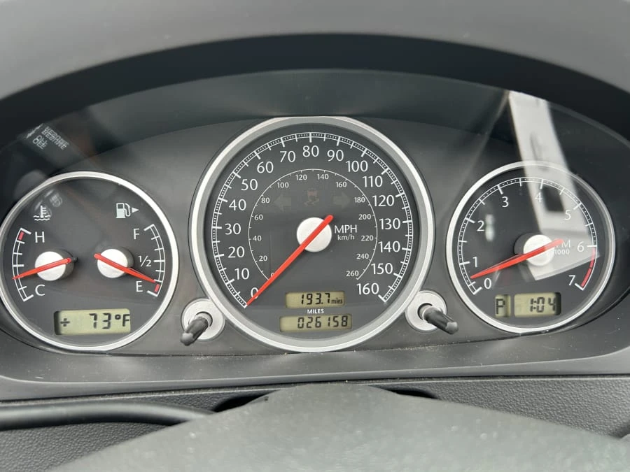 2005 Chrysler Crossfire - Image 9 of 11