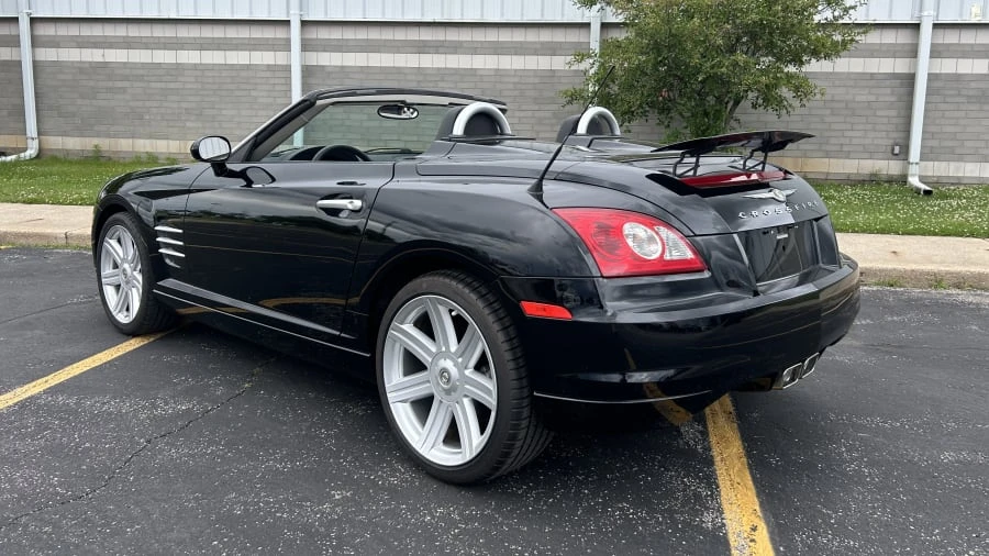 2005 Chrysler Crossfire - Image 3 of 11