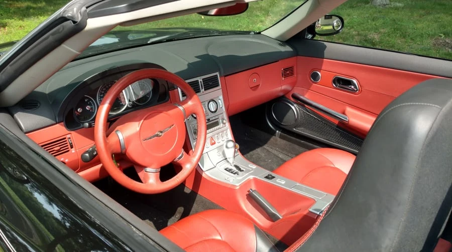 2005 Chrysler Crossfire - Image 4 of 7