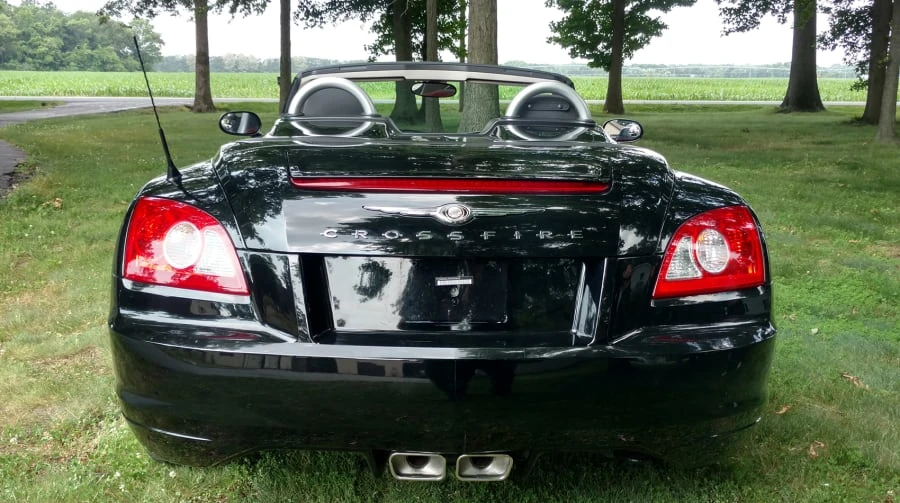 2005 Chrysler Crossfire - Image 5 of 7