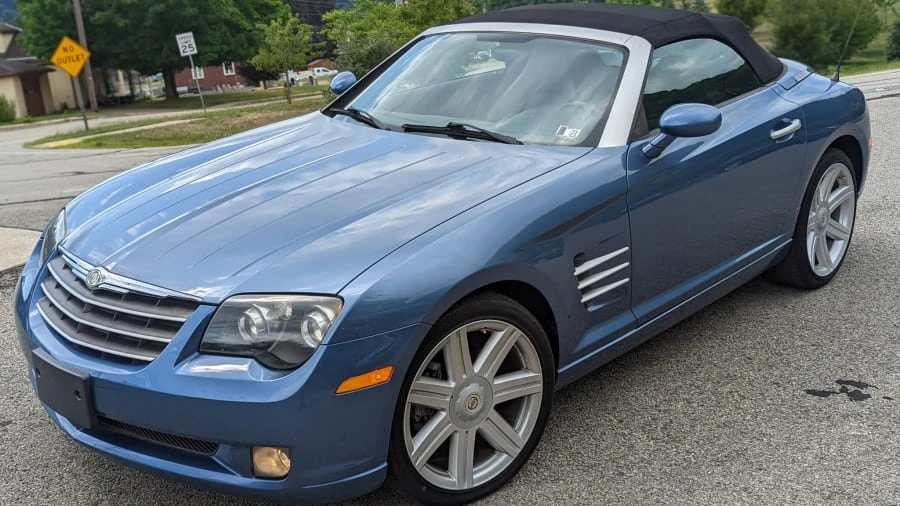 2005 Chrysler Crossfire - Image 8 of 14