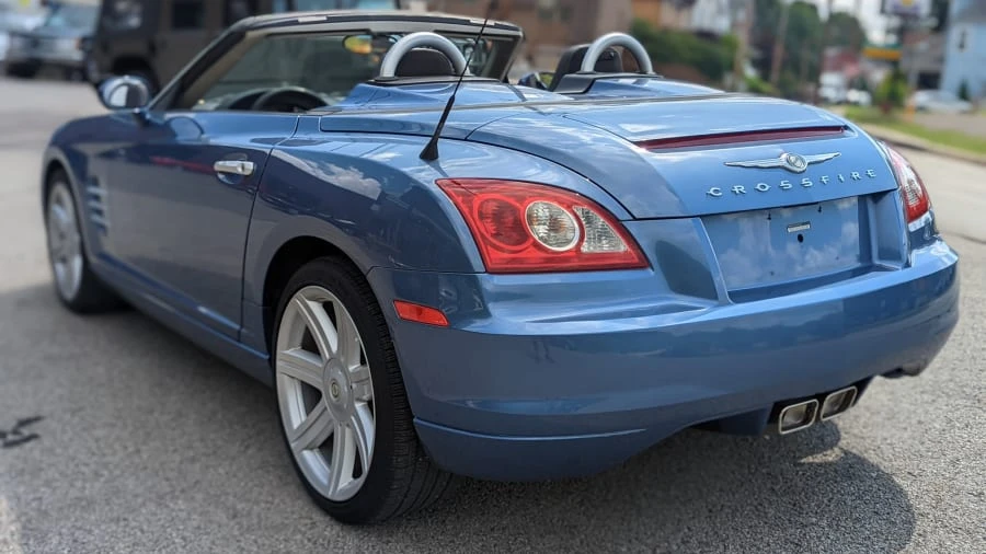 2005 Chrysler Crossfire - Image 3 of 14