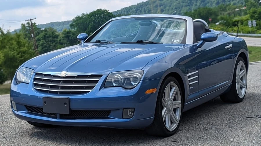 2005 Chrysler Crossfire - Image 13 of 14