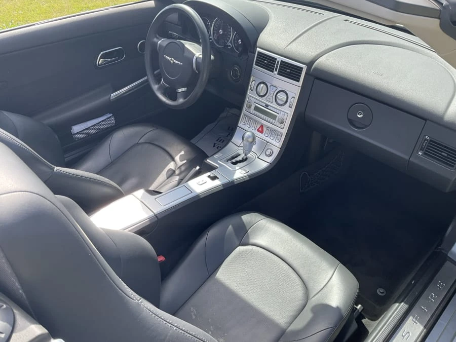 2005 Chrysler Crossfire - Image 9 of 13