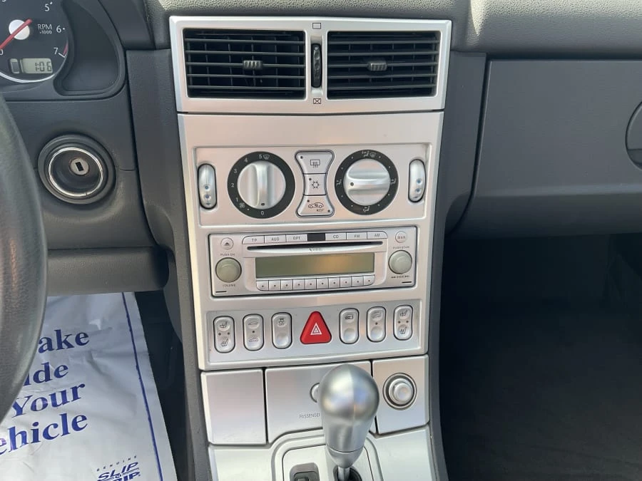 2005 Chrysler Crossfire - Image 11 of 13