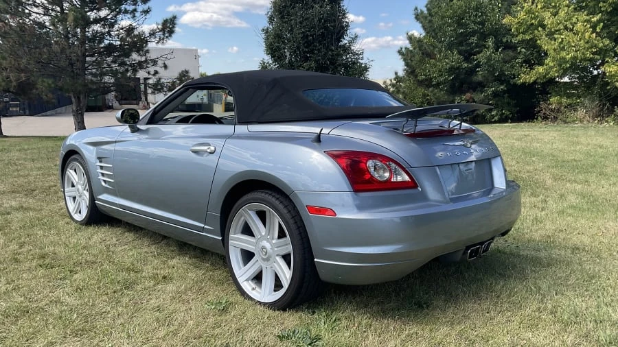 2005 Chrysler Crossfire - Image 6 of 13