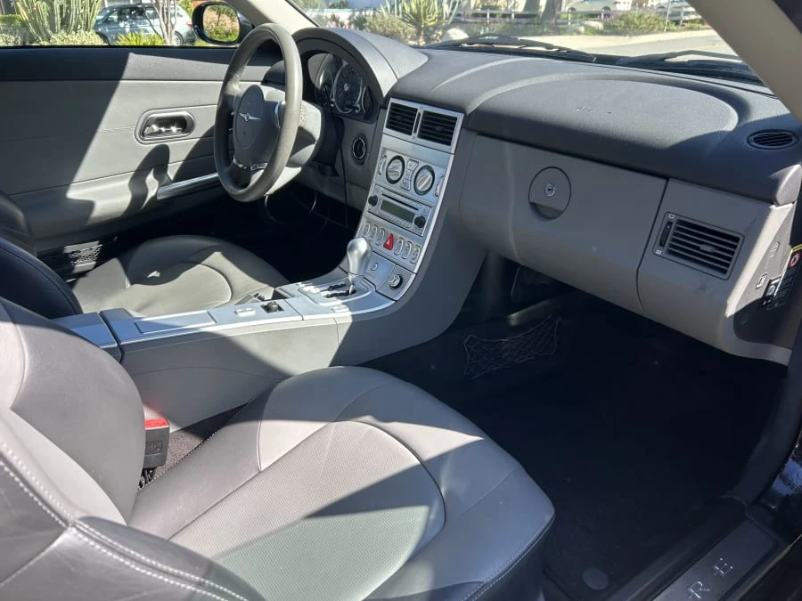 2005 Chrysler Crossfire - Image 8 of 11