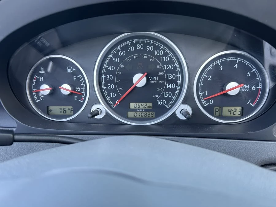2005 Chrysler Crossfire - Image 9 of 11