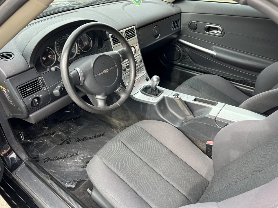 2005 Chrysler Crossfire - Image 24 of 31