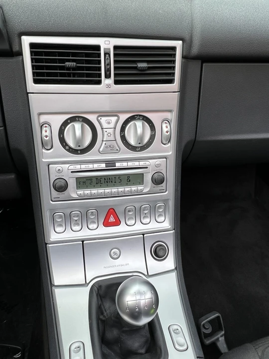 2005 Chrysler Crossfire - Image 29 of 31