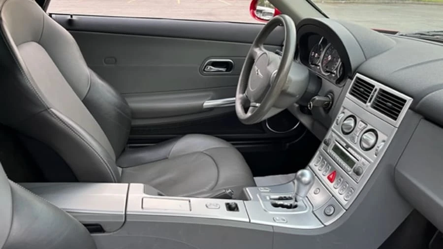 2005 Chrysler Crossfire - Image 3 of 16