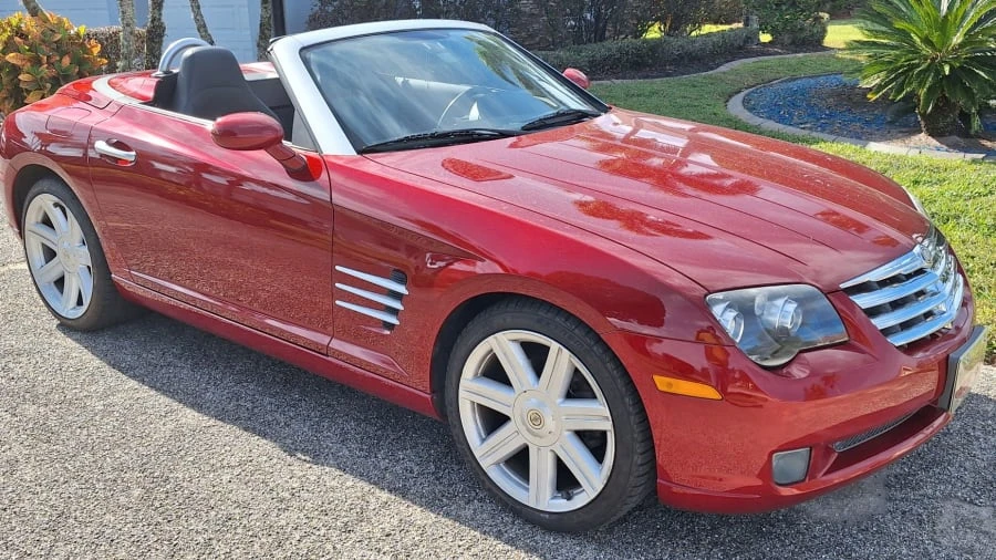 2005 Chrysler Crossfire - Image 8 of 15