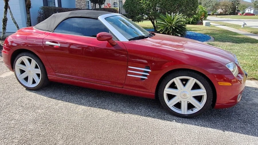 2005 Chrysler Crossfire - Image 11 of 15