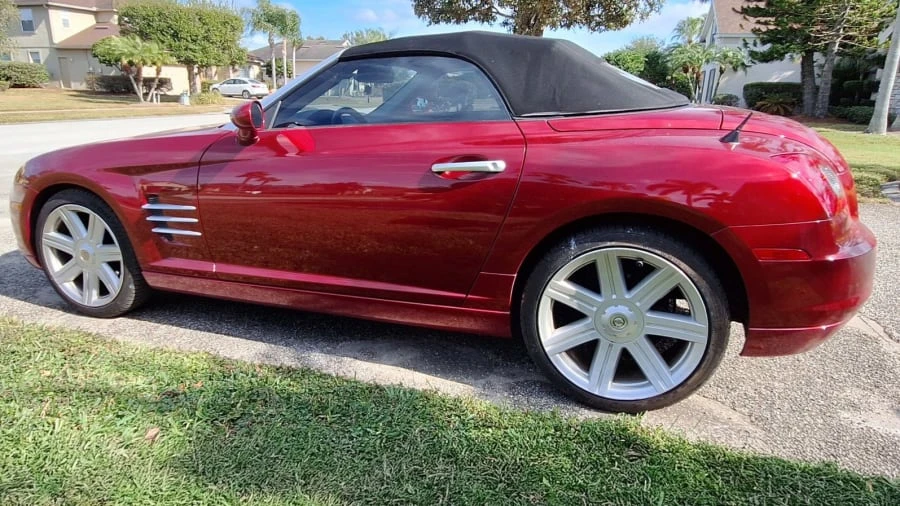 2005 Chrysler Crossfire - Image 12 of 15