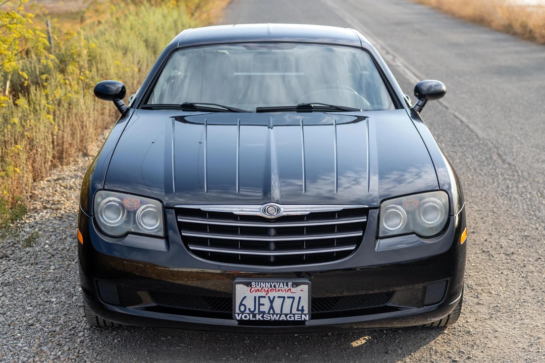 2005 Chrysler Crossfire - Image 2 of 31