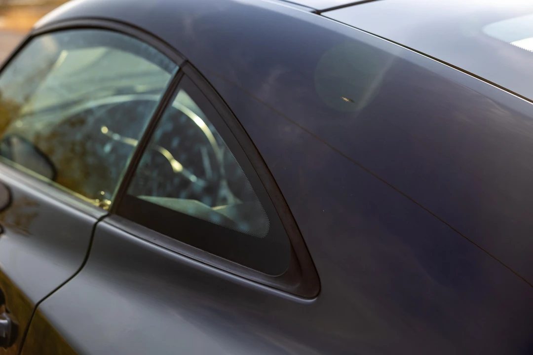 2005 Chrysler Crossfire - Image 25 of 31