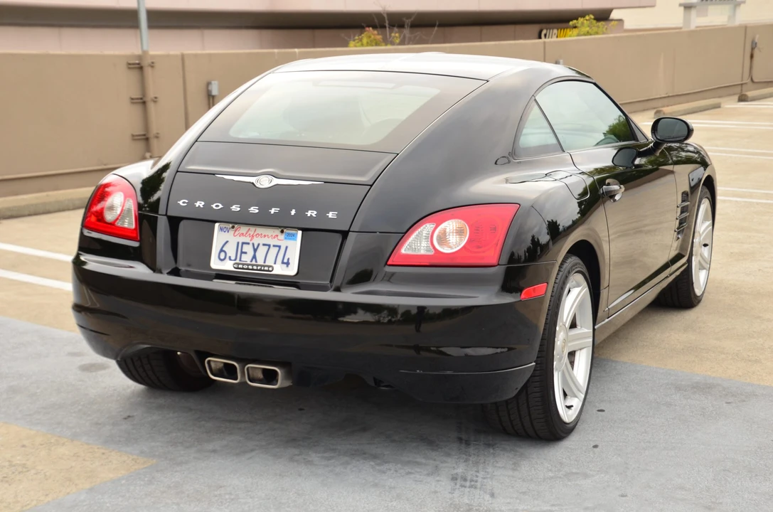 2005 Chrysler Crossfire - Image 15 of 31