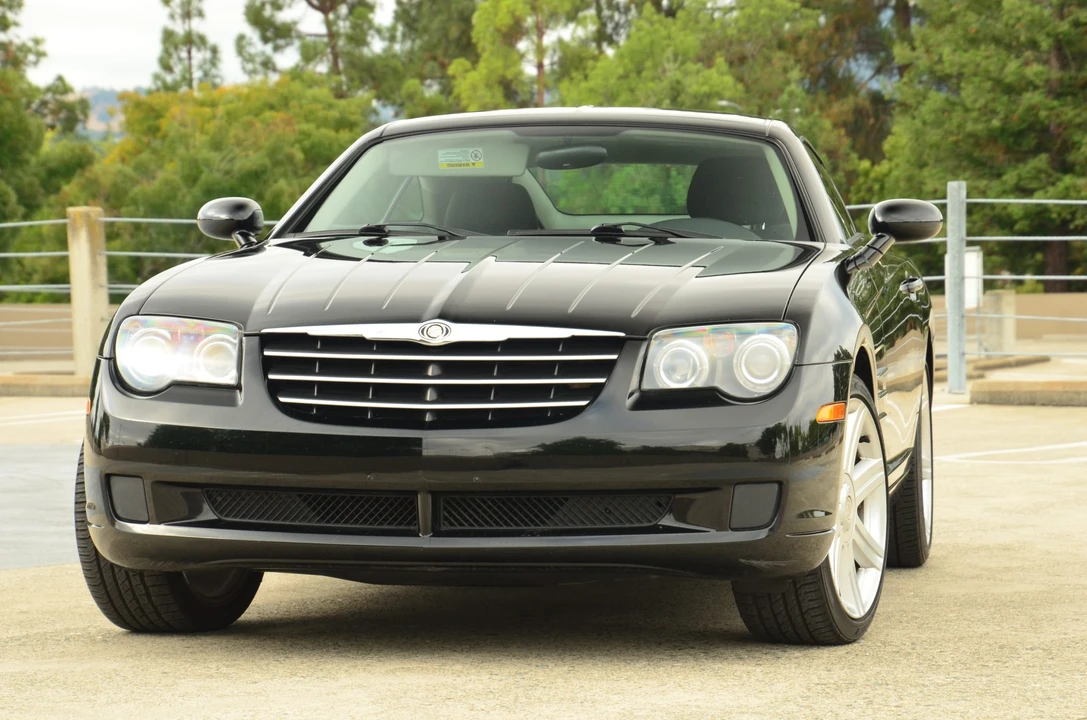 2005 Chrysler Crossfire - Image 3 of 31