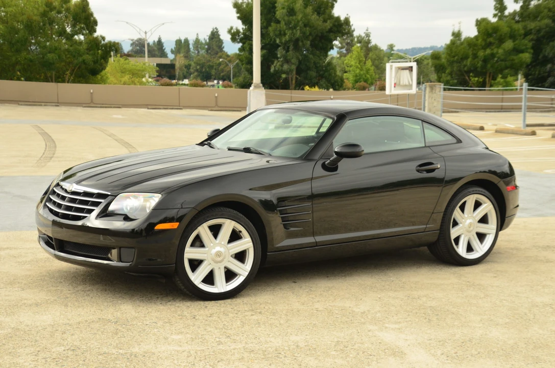 2005 Chrysler Crossfire - Image 10 of 31