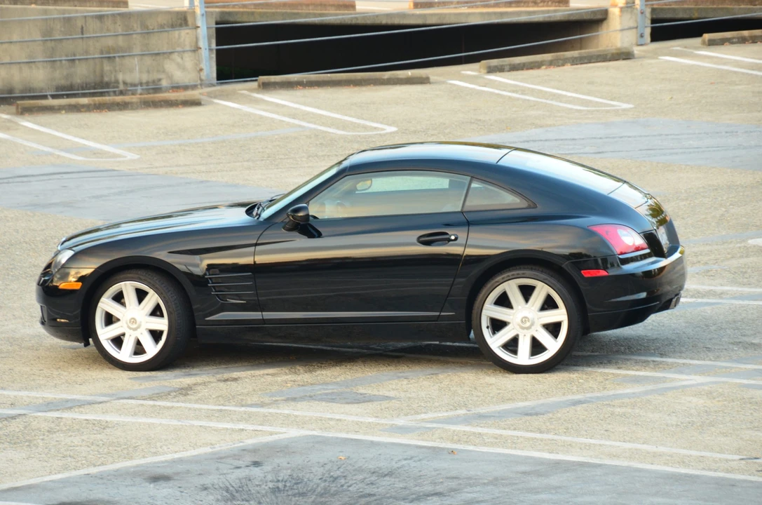 2005 Chrysler Crossfire - Image 25 of 31