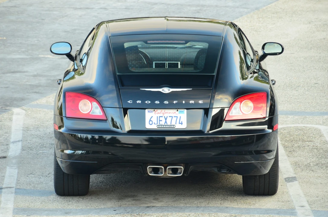 2005 Chrysler Crossfire - Image 29 of 31