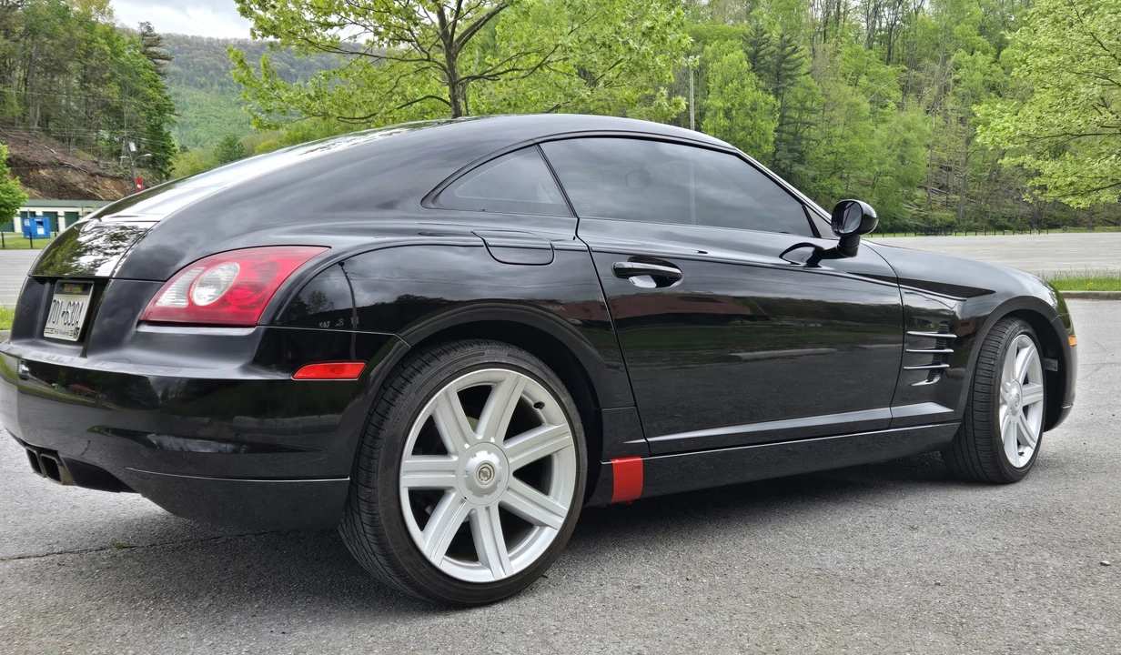 2005 Chrysler Crossfire - Image 15 of 31