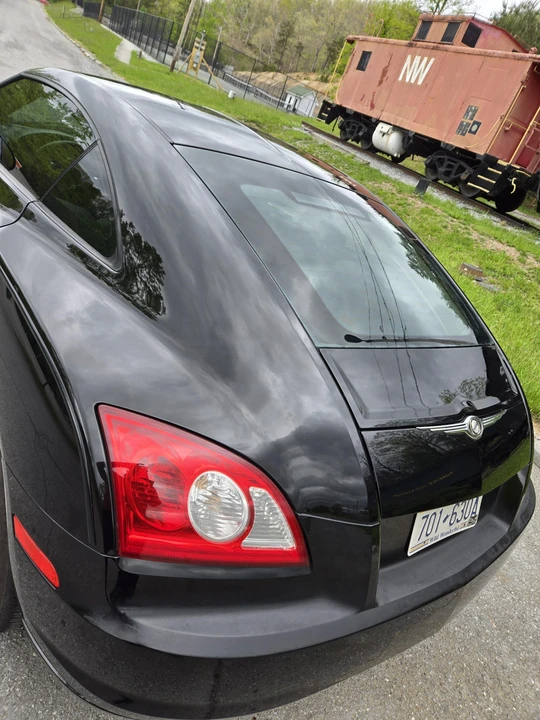 2005 Chrysler Crossfire - Image 28 of 31
